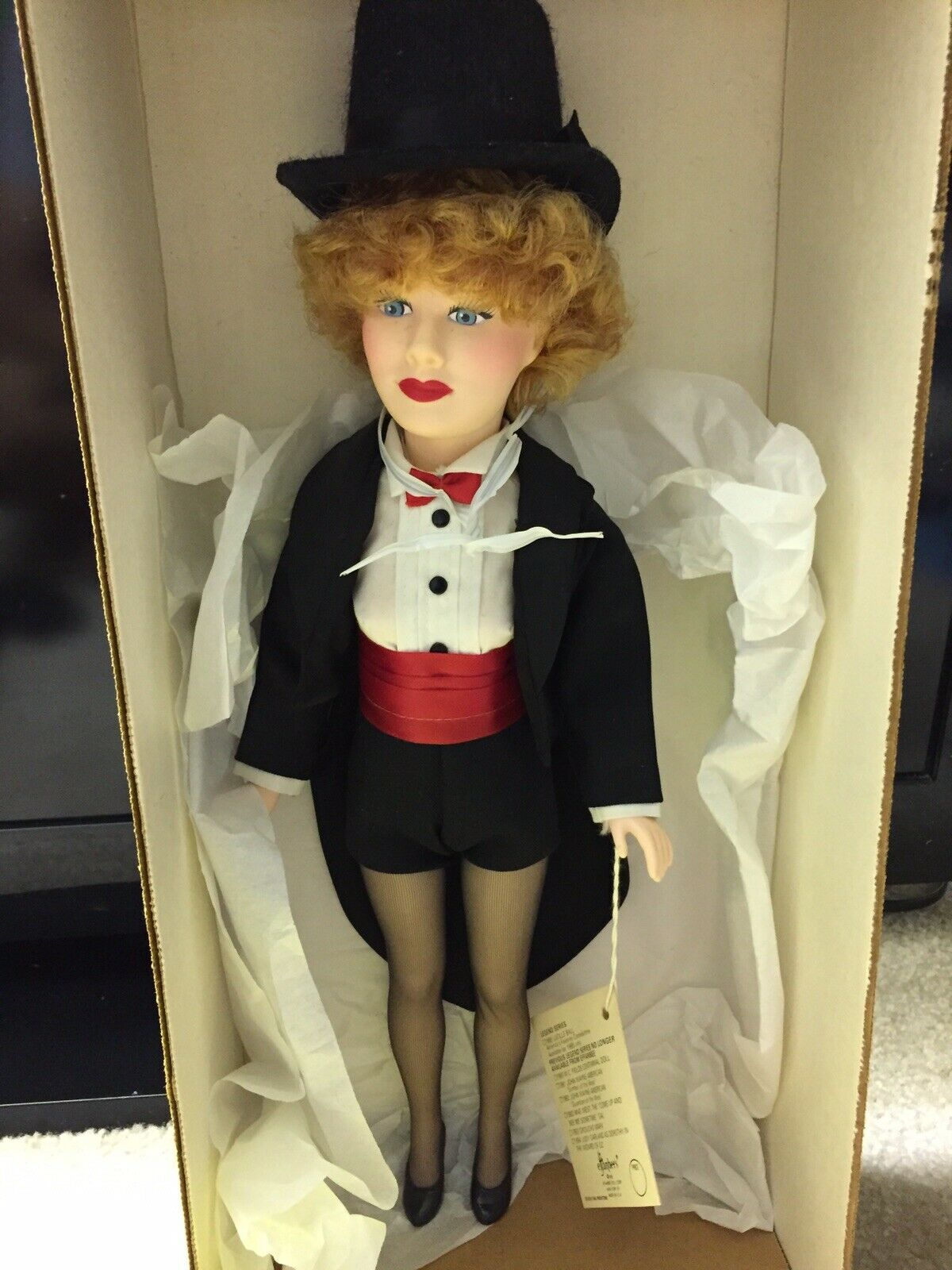 Vintage 1985 Effanbee “lucille Ball” I Love Lucy Doll W/ Box